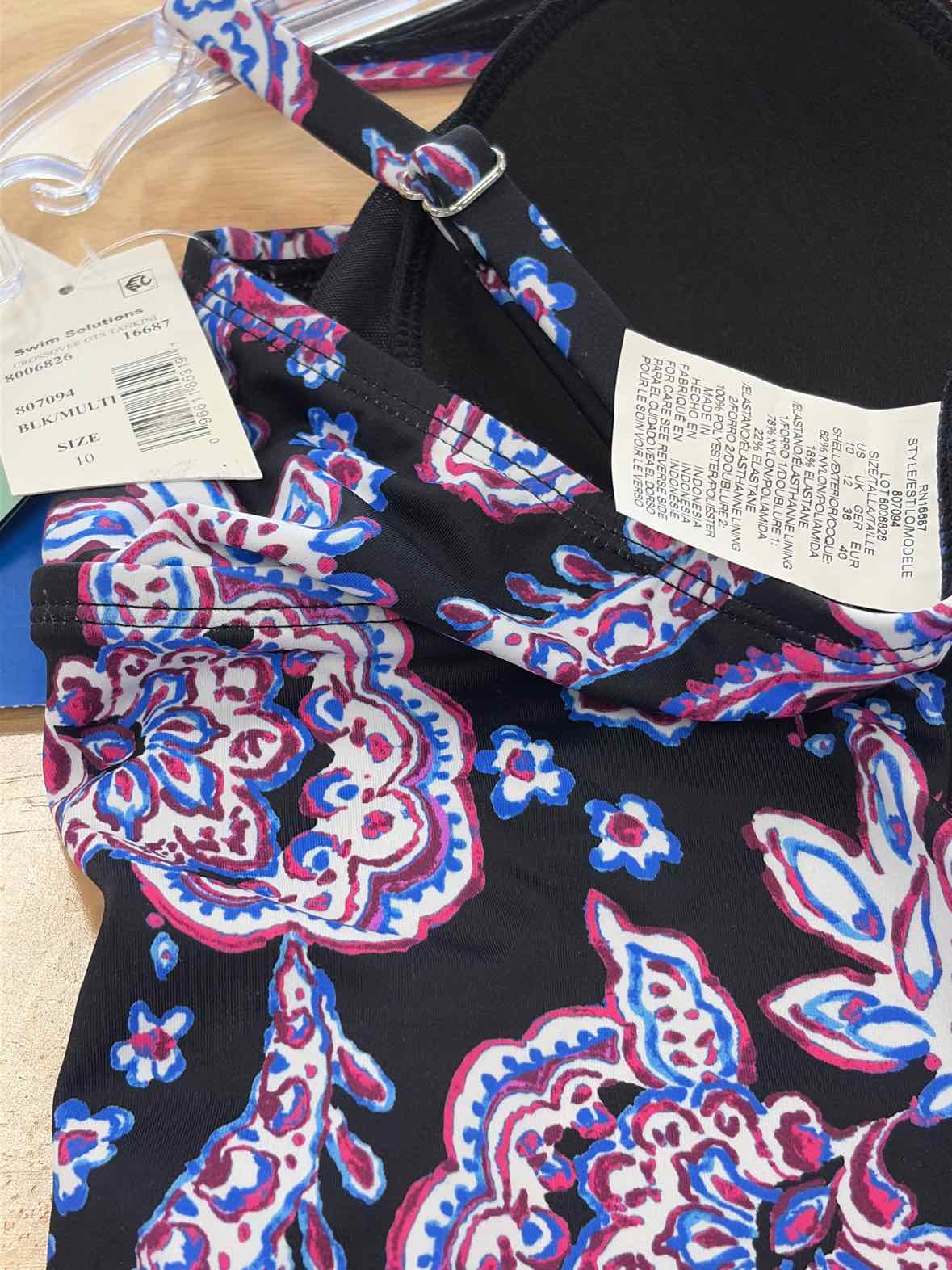 Swim Solutions Women's Paisley-Print Tankini Top