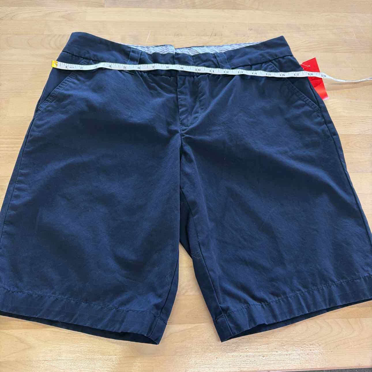 Tommy Hilfiger Size 10 Blue Preloved Shorts