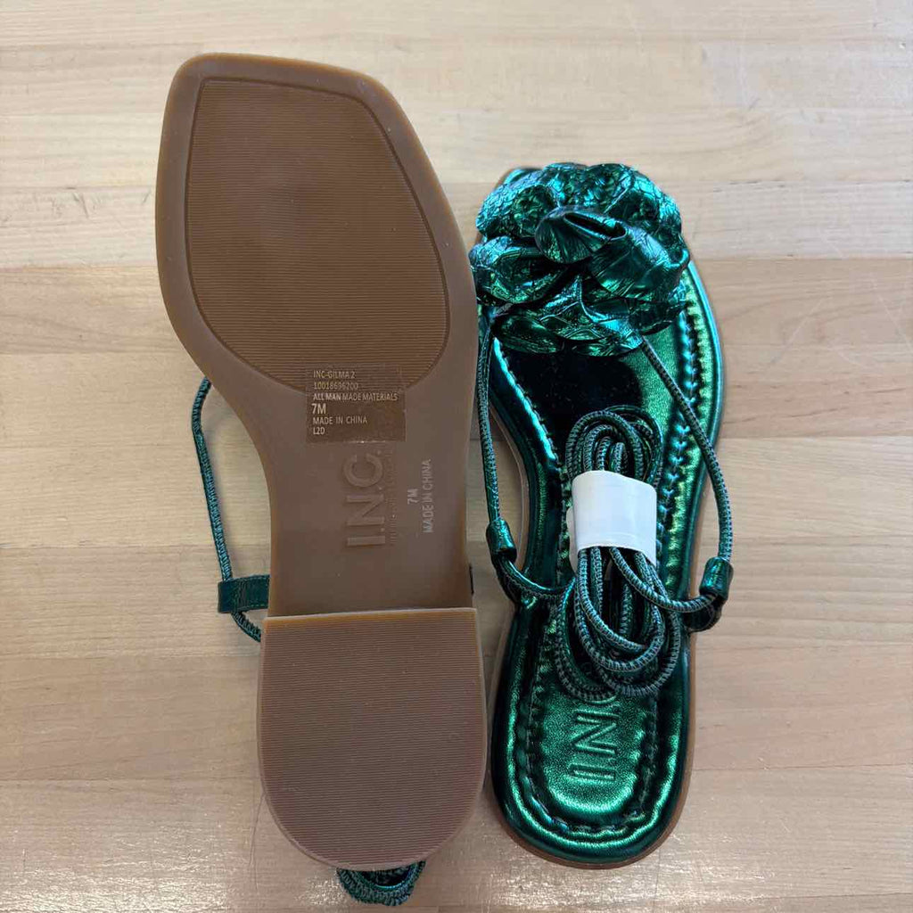I.n.c. International Concepts Women's Gilma Flower Flat Sandals, Created for Mac