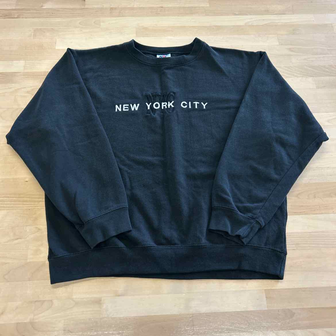 NYC Size M Black Sweatshirt