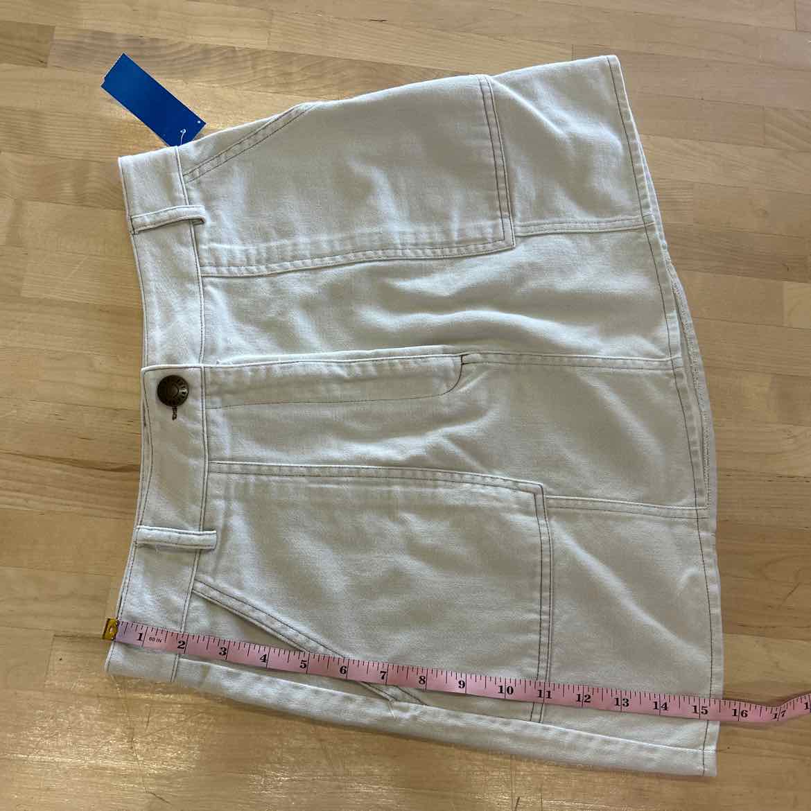 BOG Size M Tan Preloved Skirt