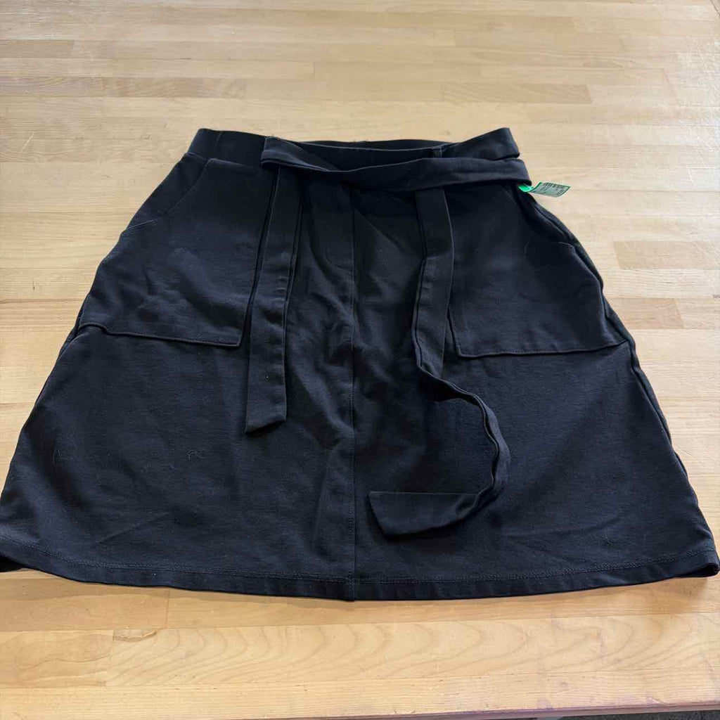 Gilli Size M Black Rayon Preloved Skirt