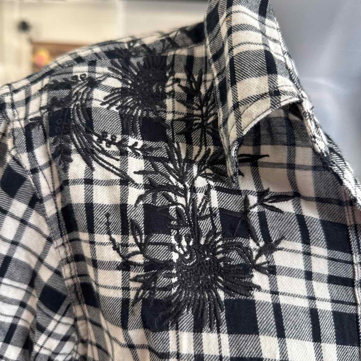 Chaps Size M Black Button Down Shirt