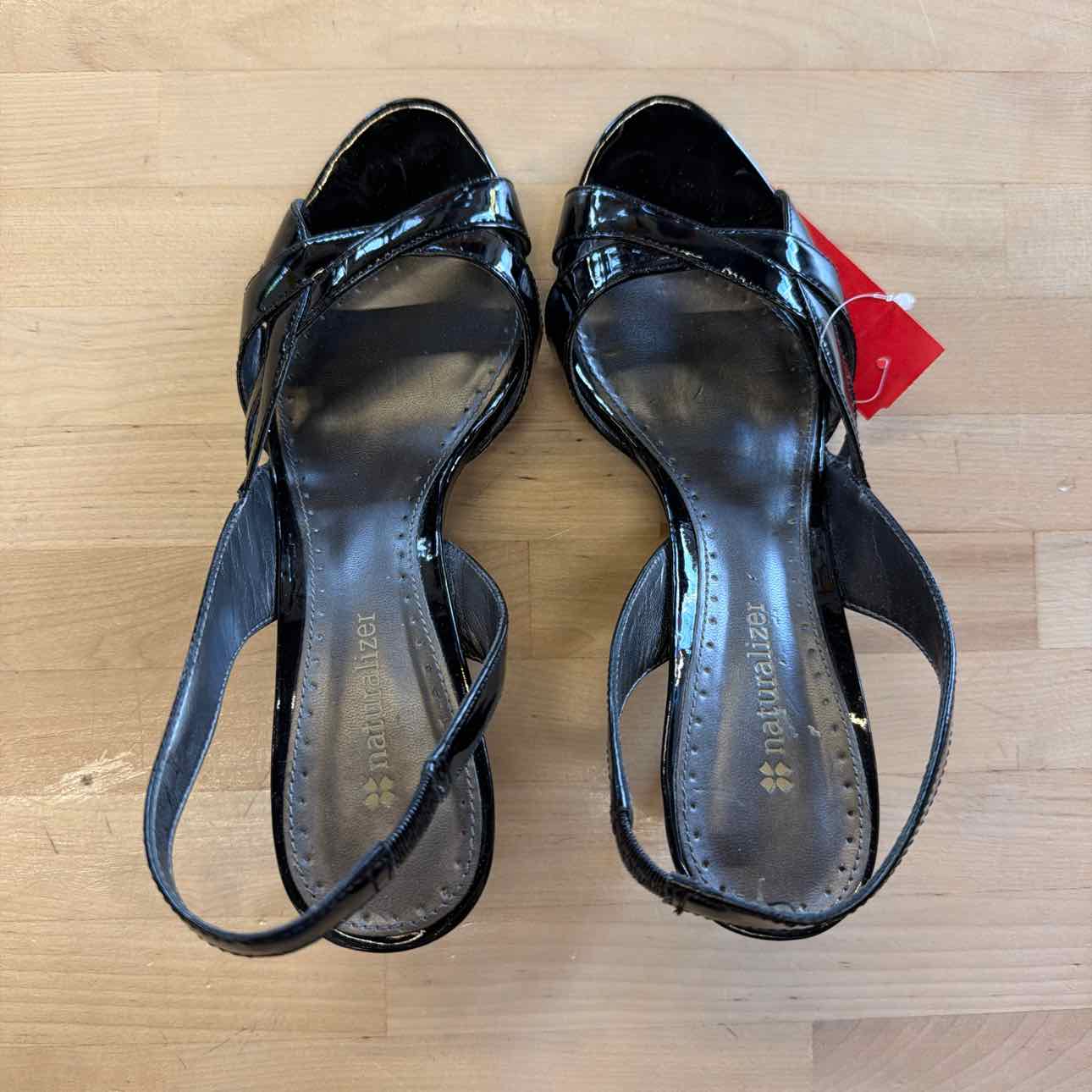 Naturalizer Size 7.5 Black Used Pumps