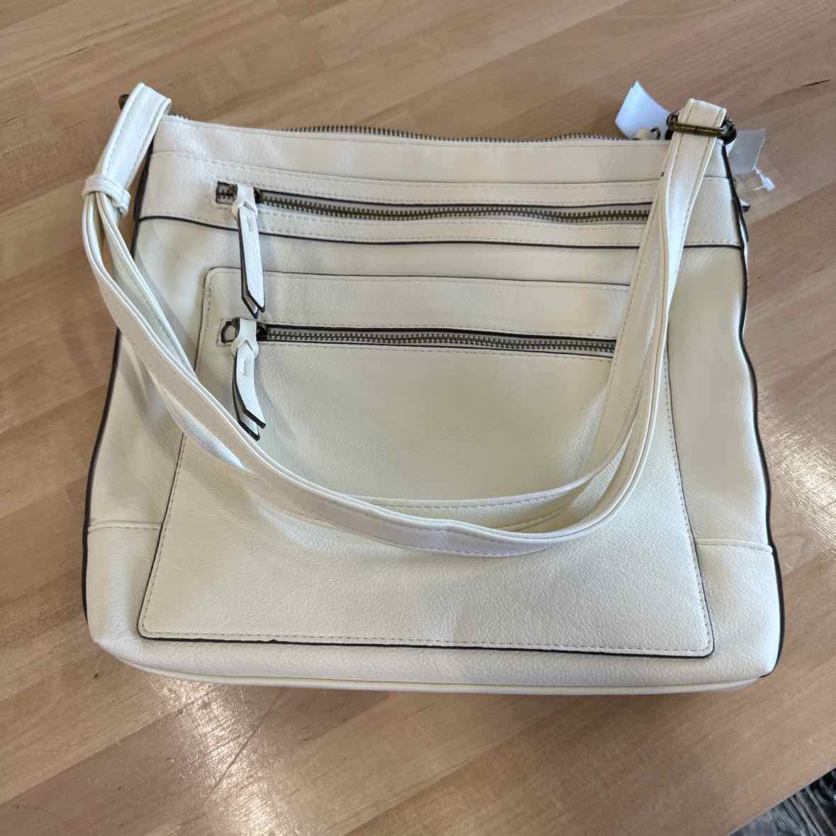 Style Co Hudsonn Medium Crossbody Alabaster