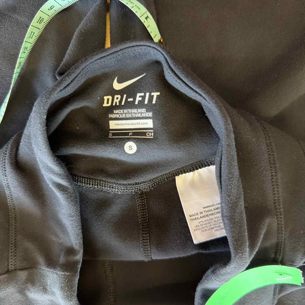 Nike Size S Black Preloved Leggings