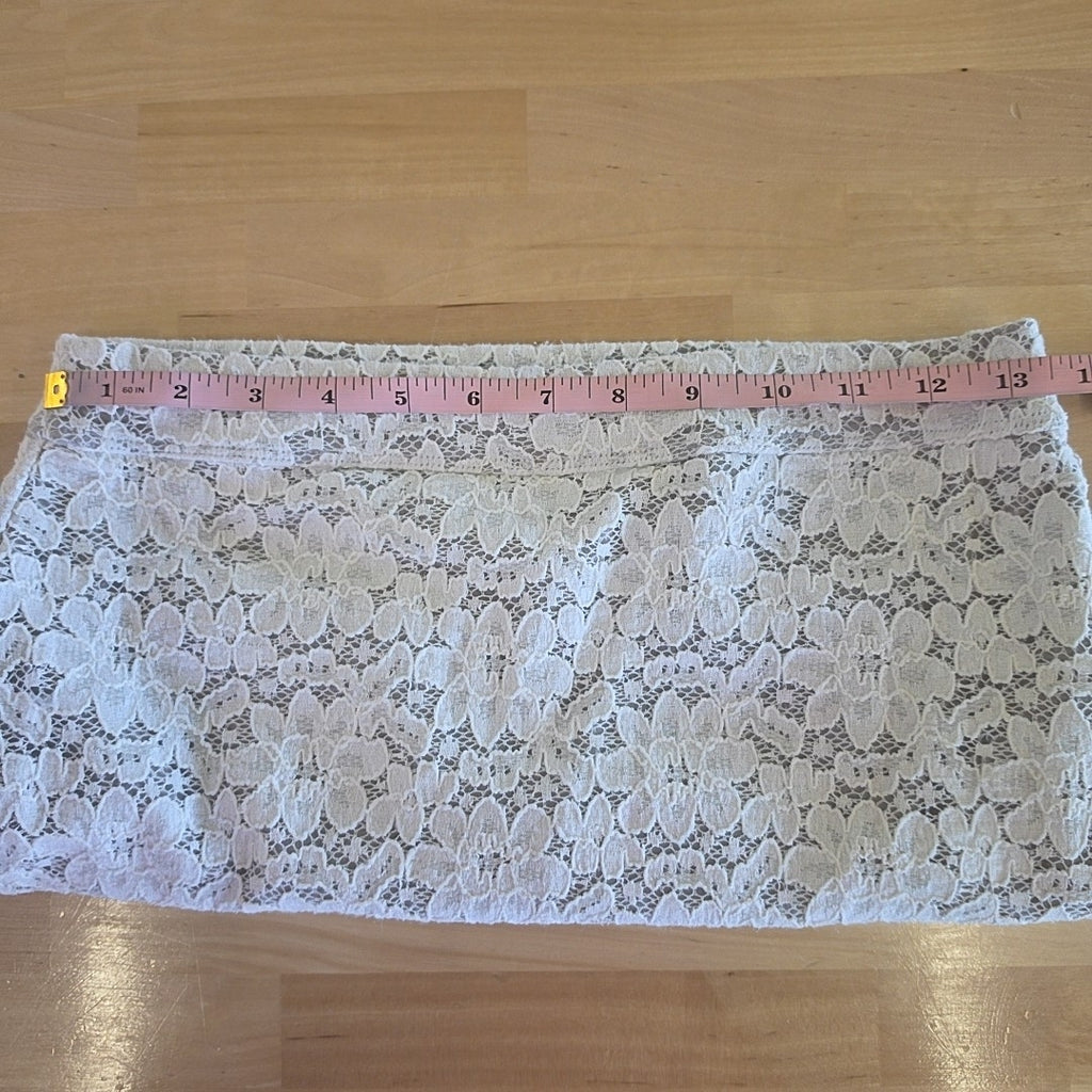 Abercrombie & Fitch Size S White & Gray Preloved Skirt