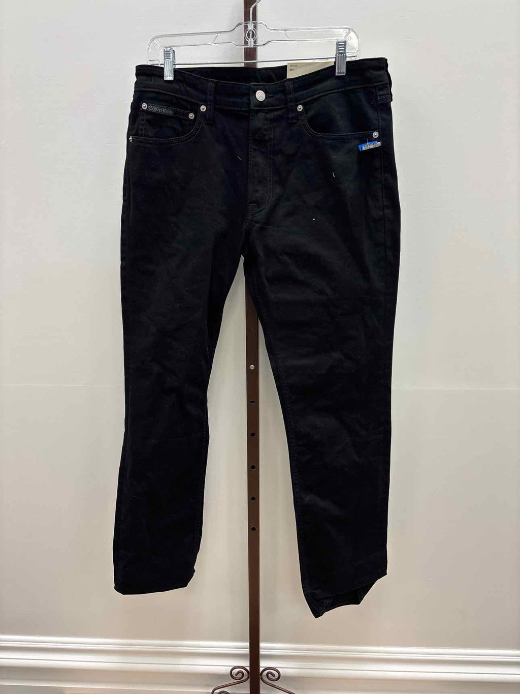 Calvin Klein Size 33x32 Men's Slim Jeans