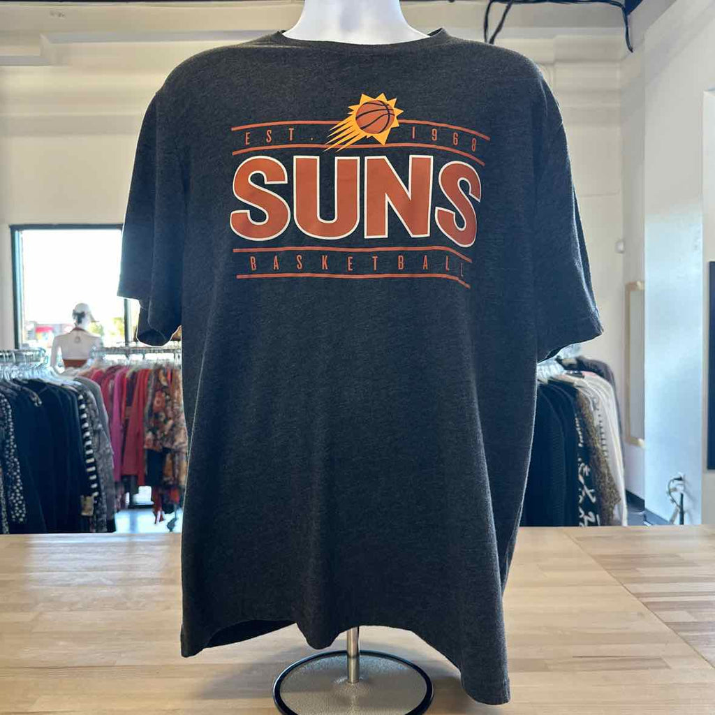 NBA Size XL Gray T-shirt