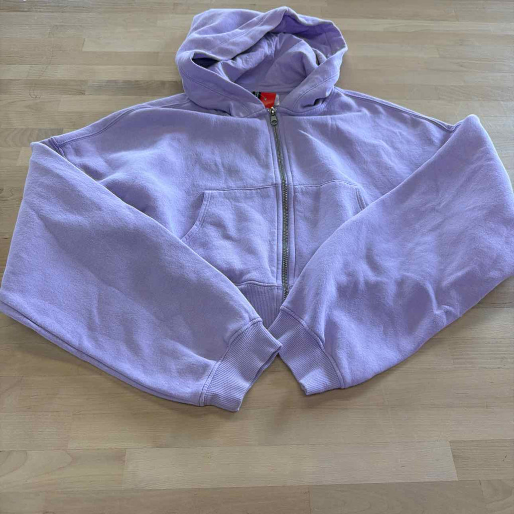 Divided Size M Lavender Preloved Sweater