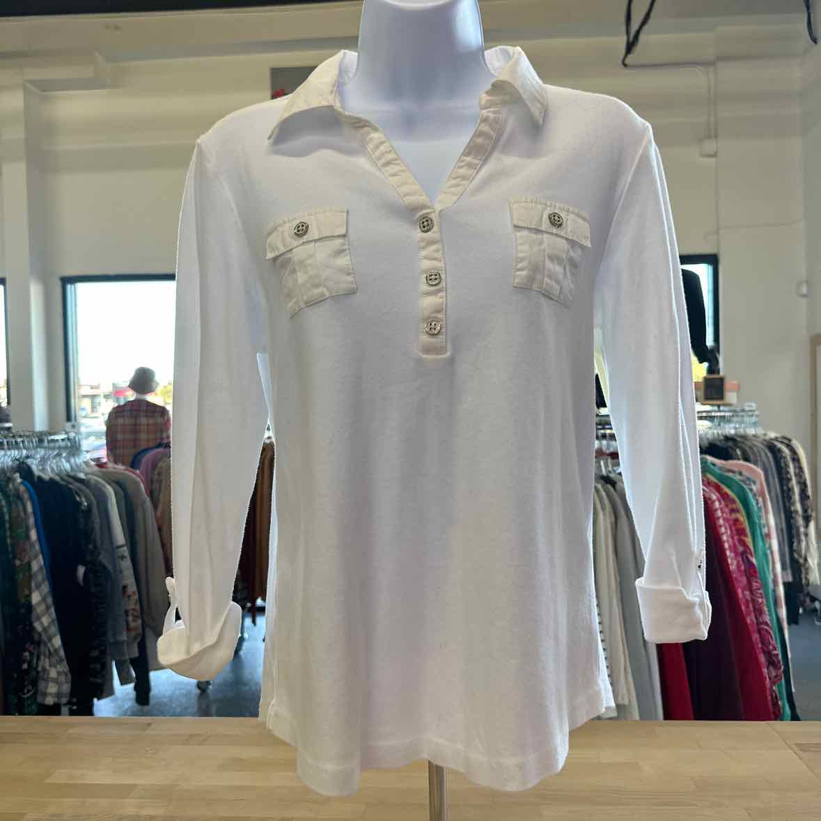 Karen Scott Size M White Cotton Polo