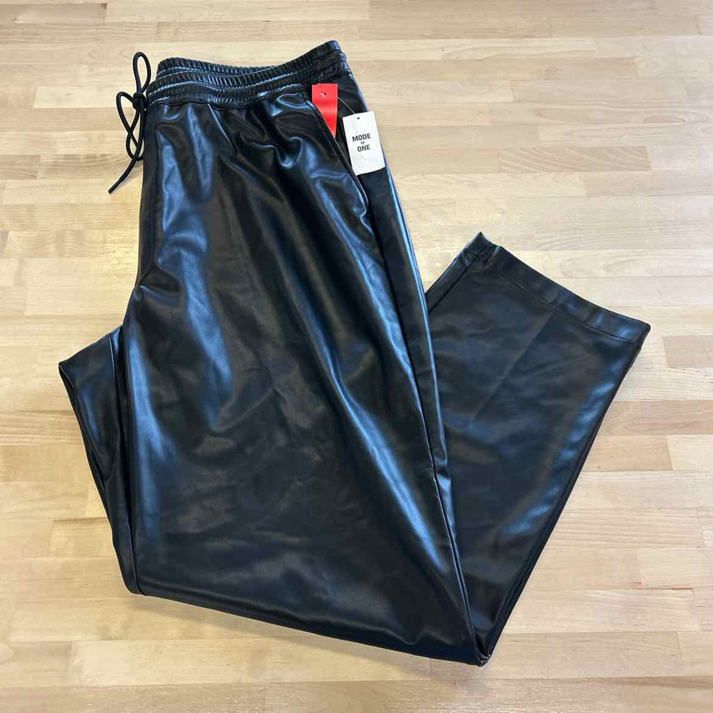 Mode of One Men's Relaxed-Fit Faux-Leather Pull-on Pants - Deep Black