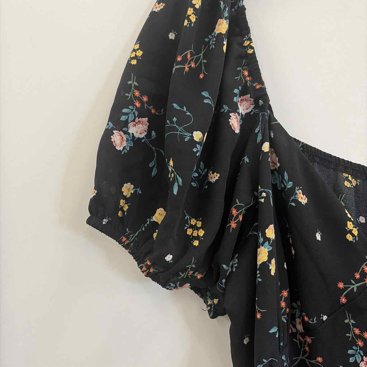 Pie in the Sky Size M Black Preloved Dress