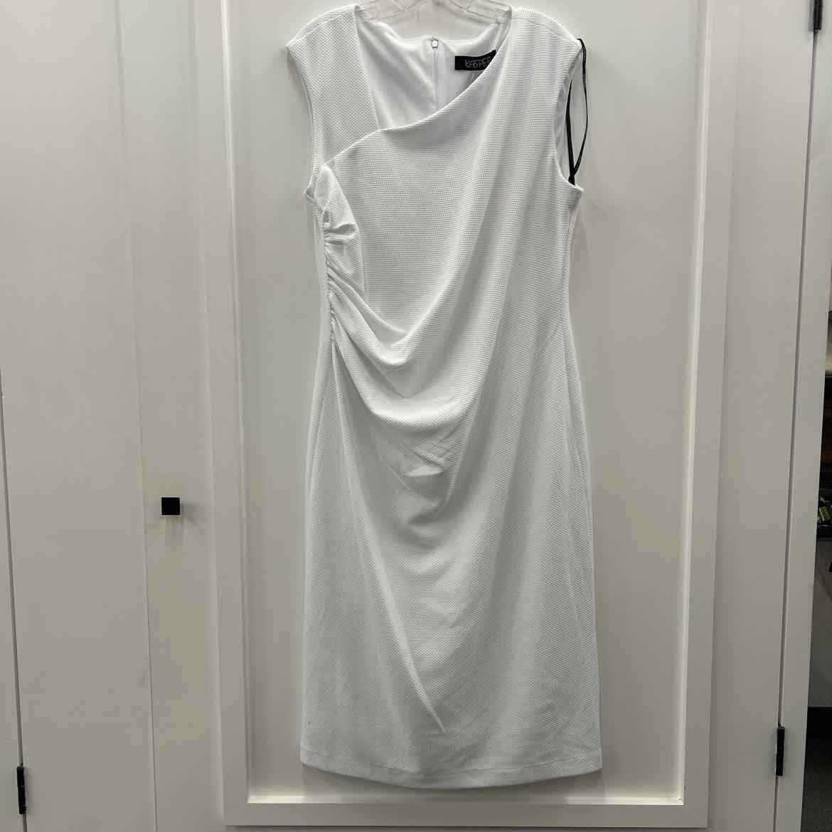 Kasper Large Asymmetrical Neck Ruched MIDI Dress, White