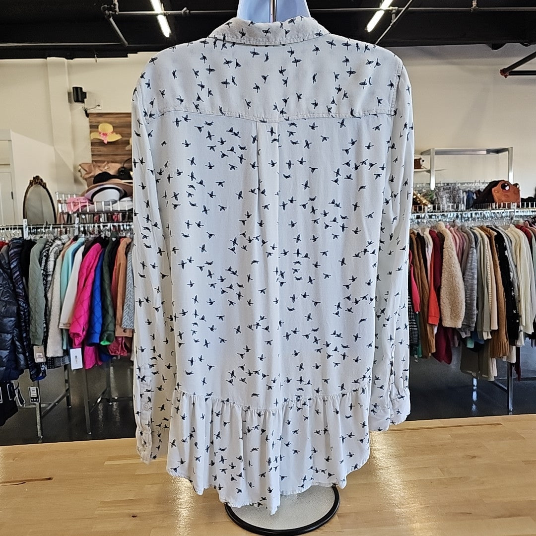 Banana Republic Size M White Button Down Shirt