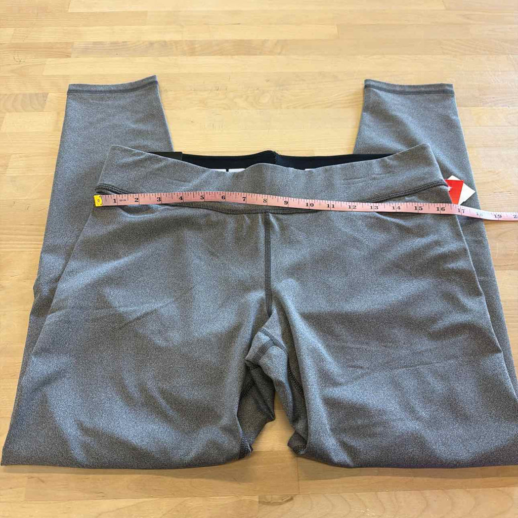 Under Armour Size XL Gray Preloved Athletic Pants