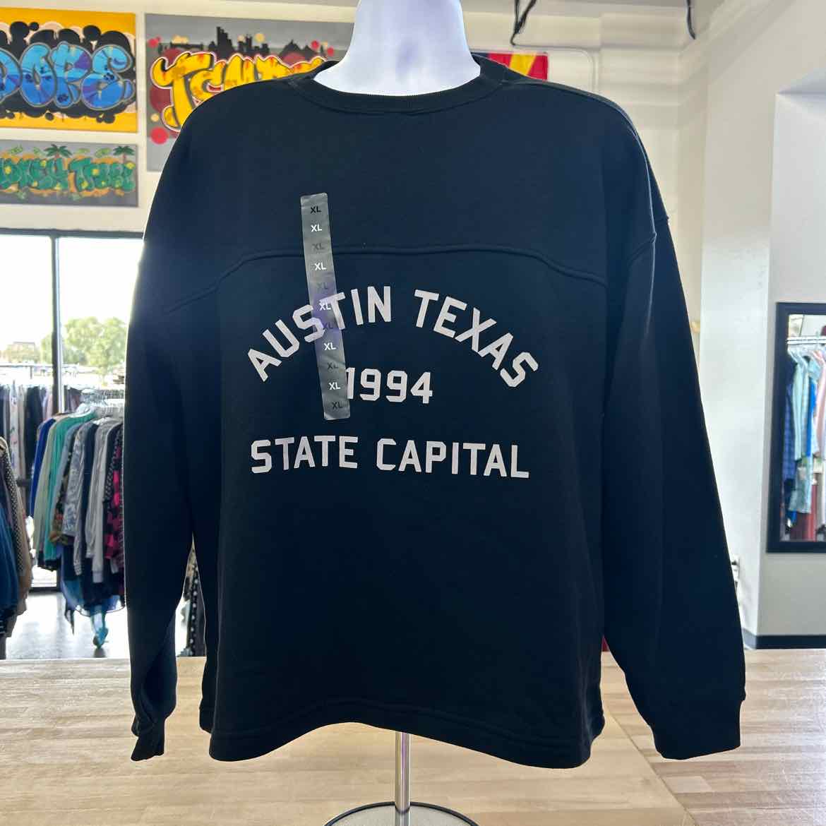 Cotton on Boxy Fit Graphic Crew Sweatshirt with Texas Print-Black