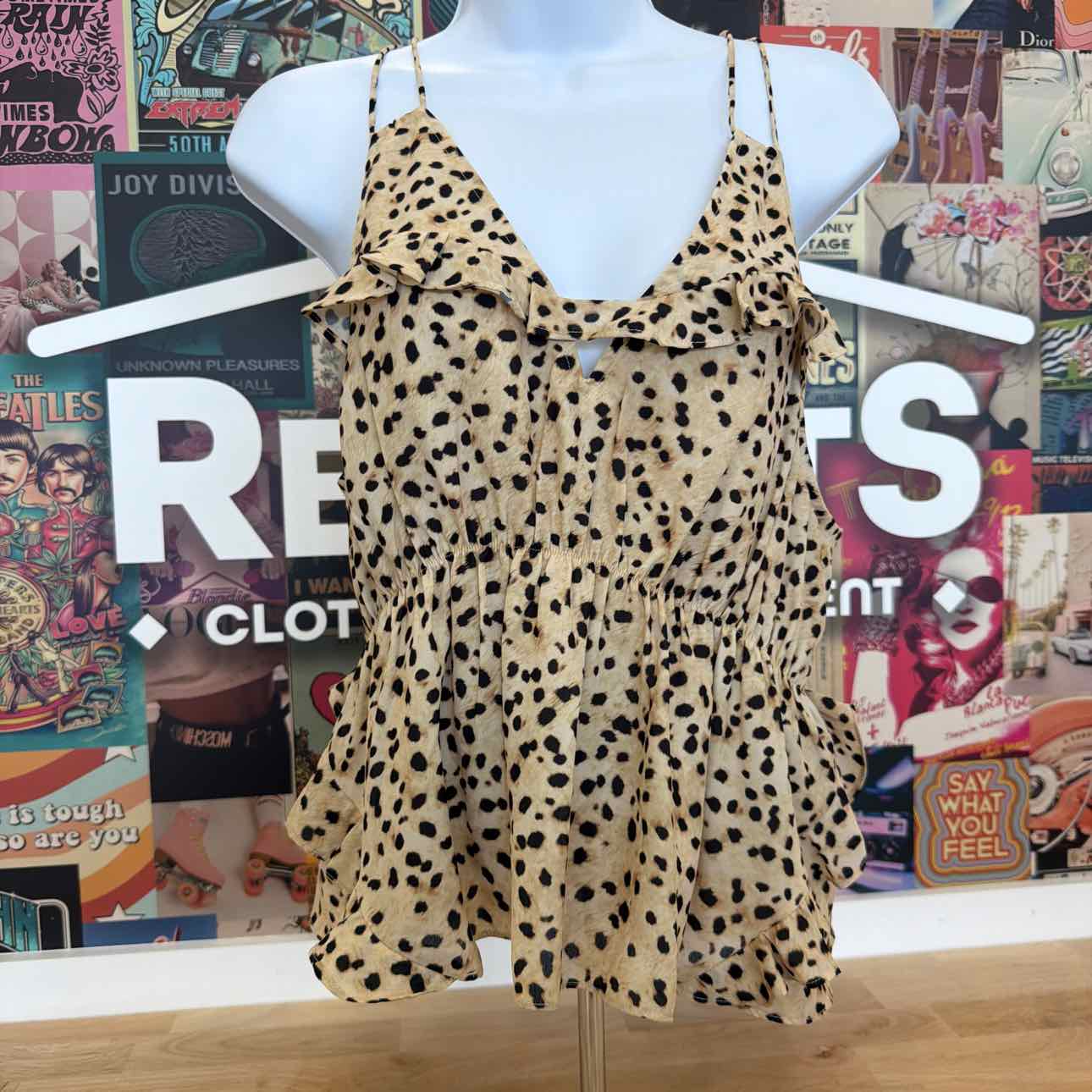 Steve Madden Size M Mina Ruffle-Trim Sleeveless Top - Desert Sand