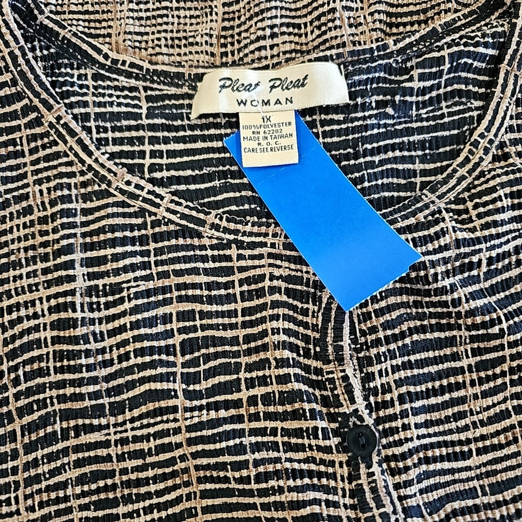 Pleat Pleat Size 1X Gold Blouse