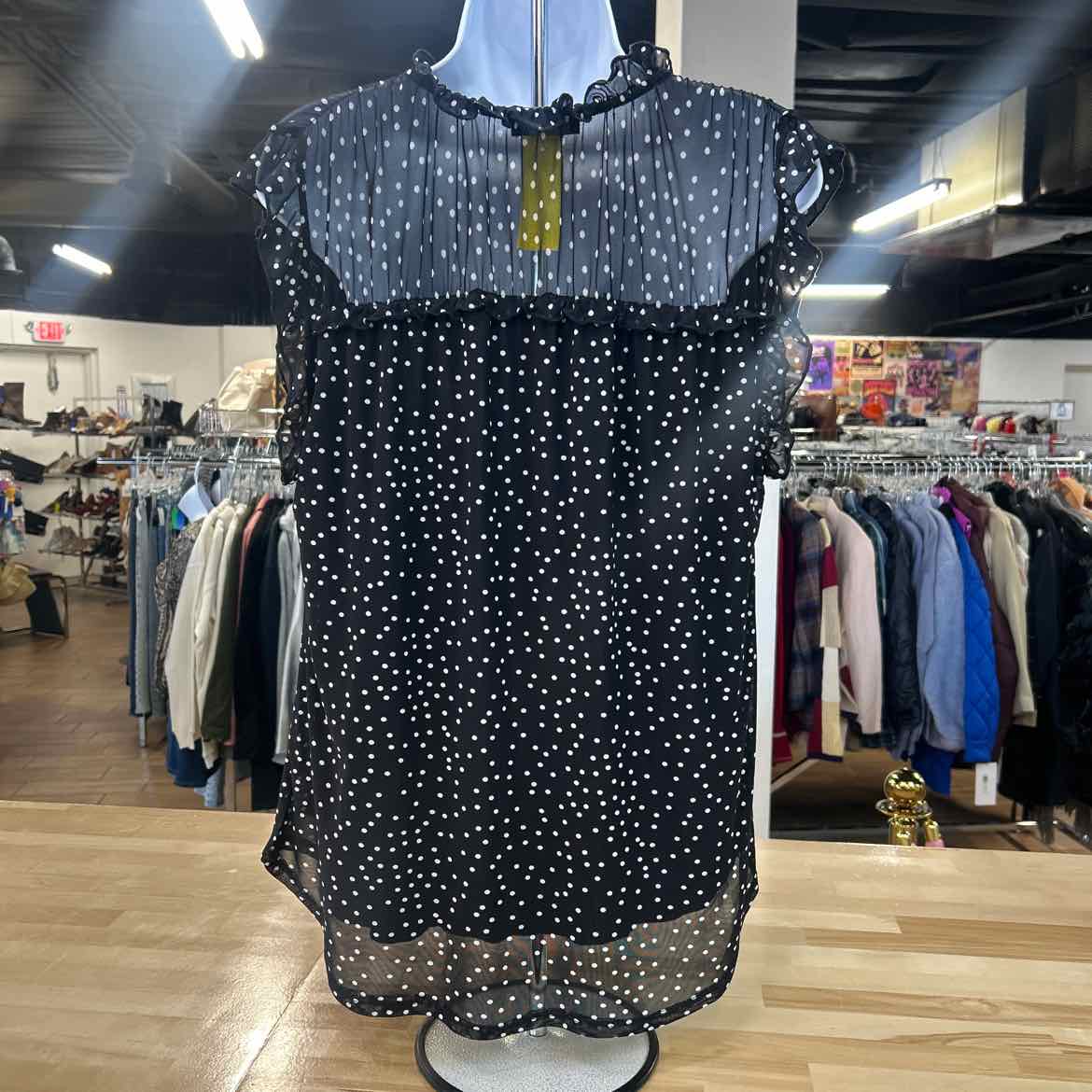 Colette Size L Black Mesh Preloved Sleeveless