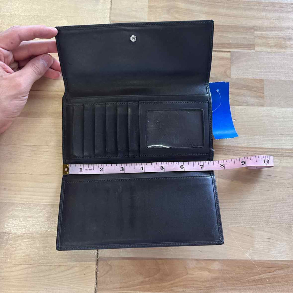 Coach Gold clutch Clutch
