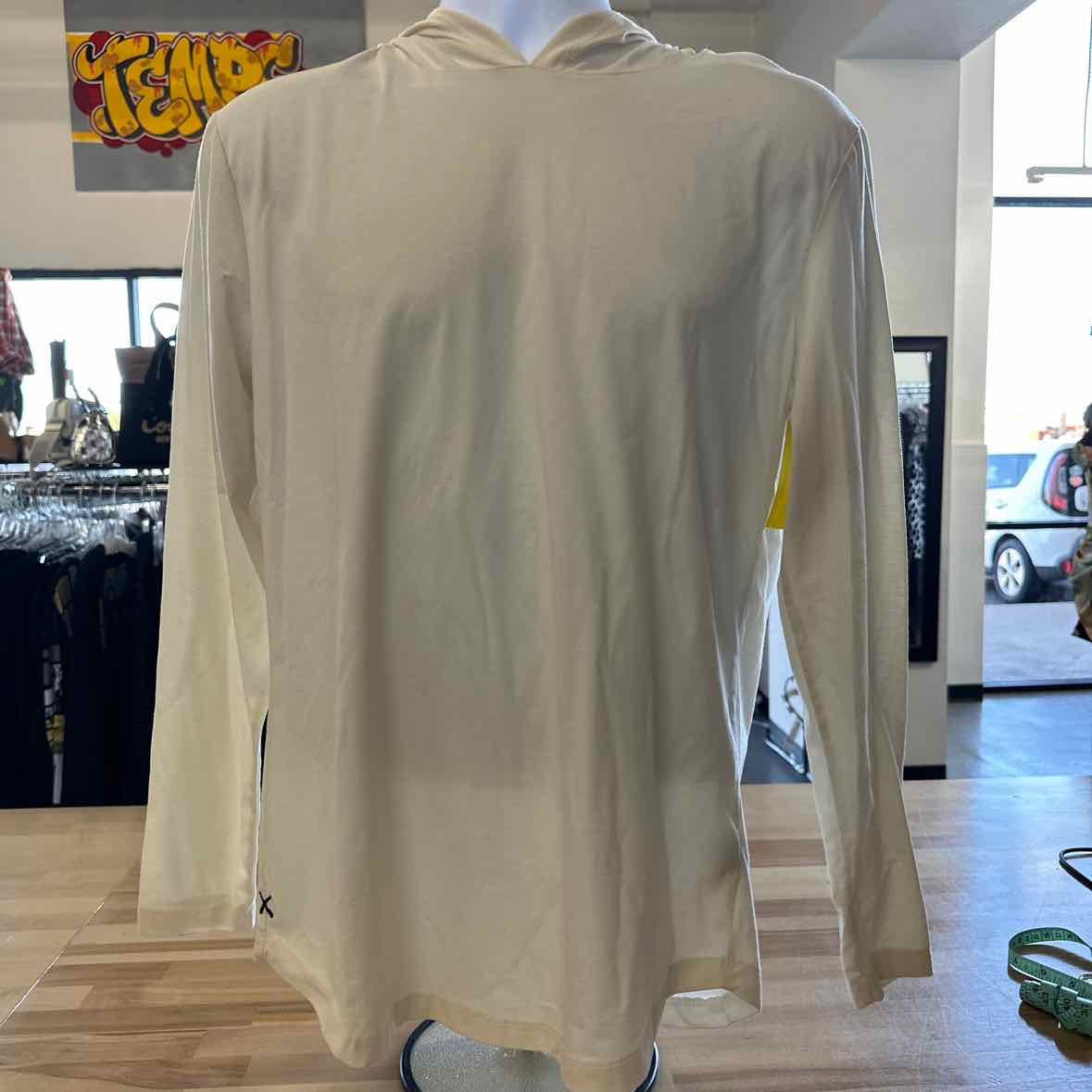CUTS Size M White MENS Long Sleeve Shirt