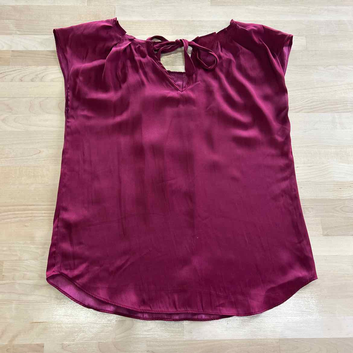 Lauren Conrad Size S Maroon Blouse