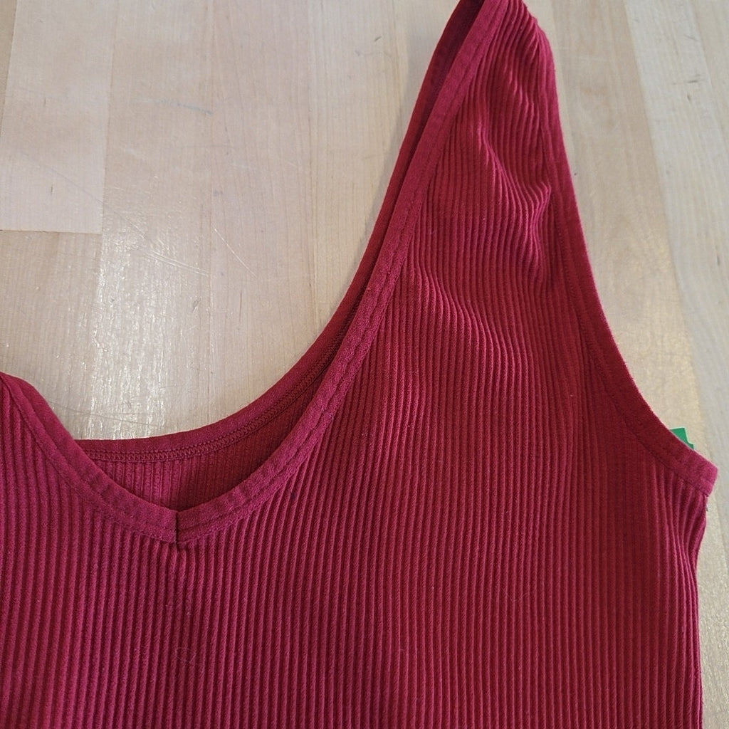 Colsie Size XL Red Ribbed Preloved Tank