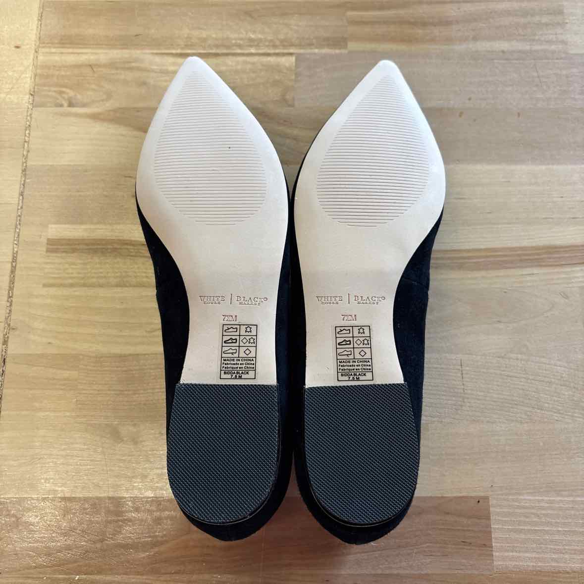 White House Black Market Size 7.5 Black Suede New Flats