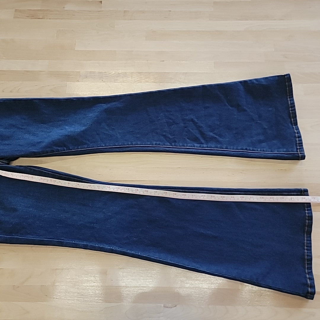 Celebrity pink Size S Blue New Jeans