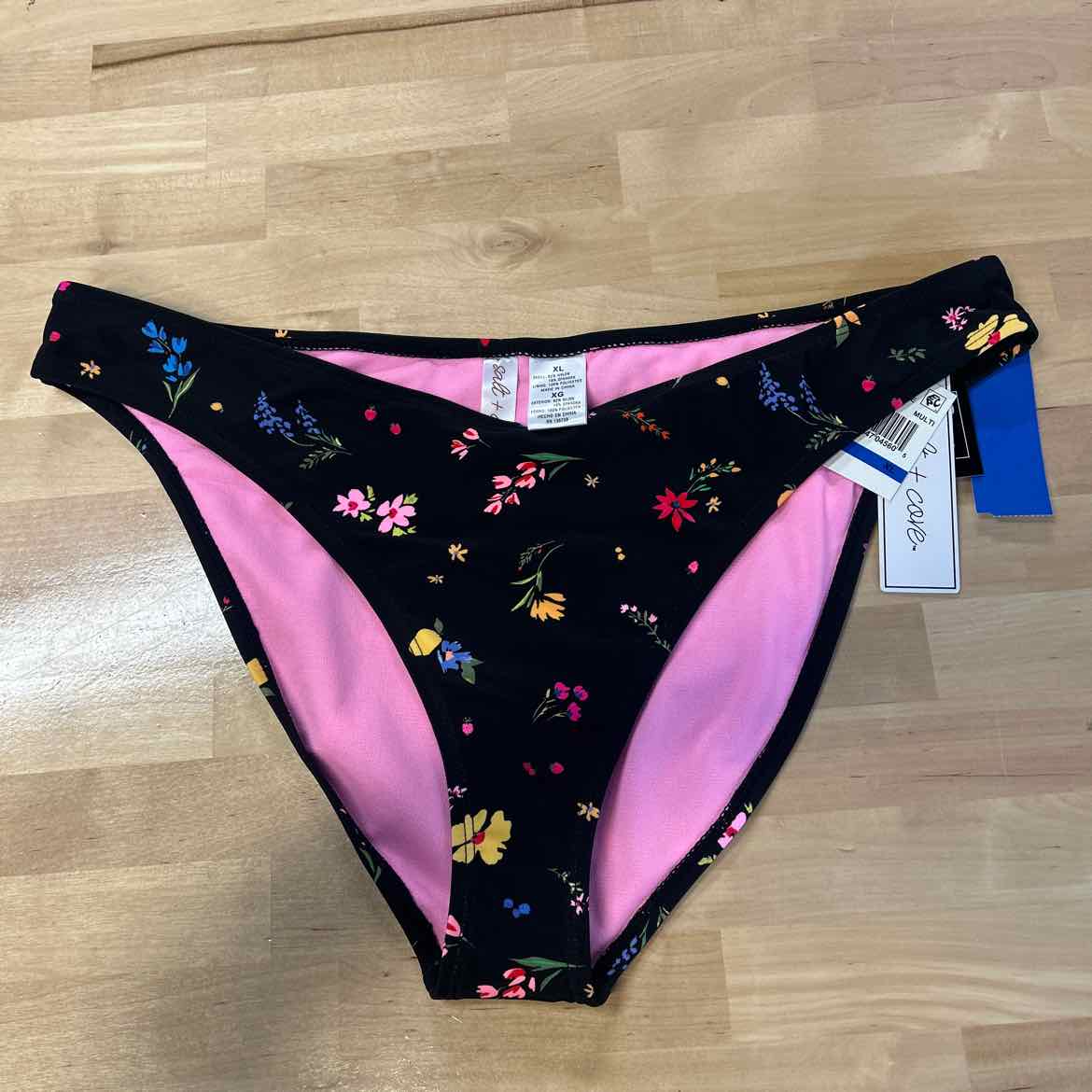 Salt + Cove Size XL Floral-Print V-Front Hipster Bottoms