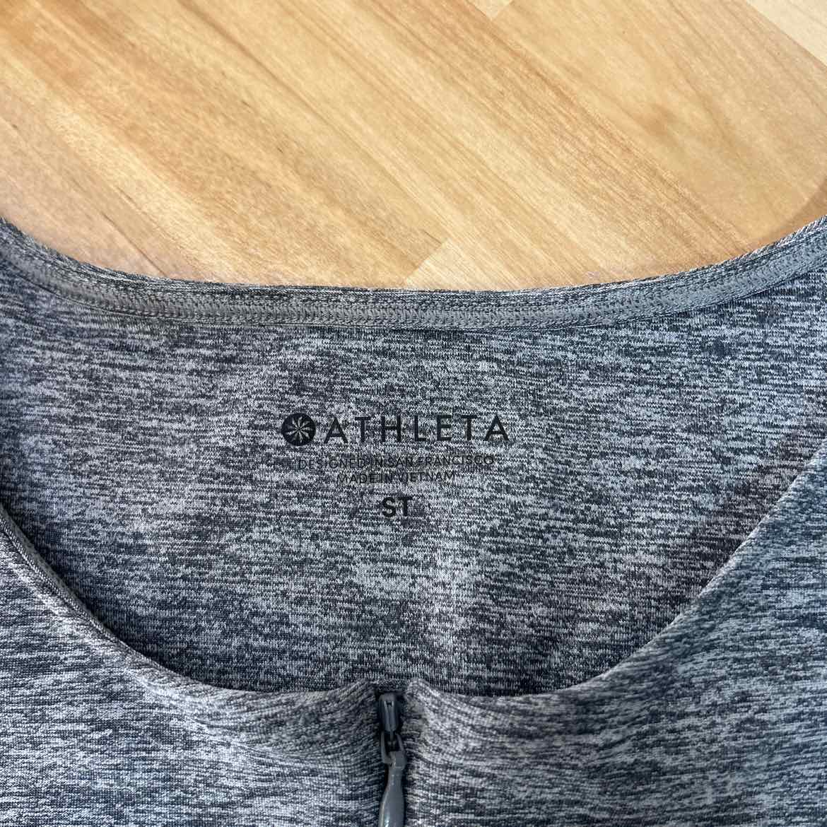 Athleta Size S Gray Preloved Athletic Tank