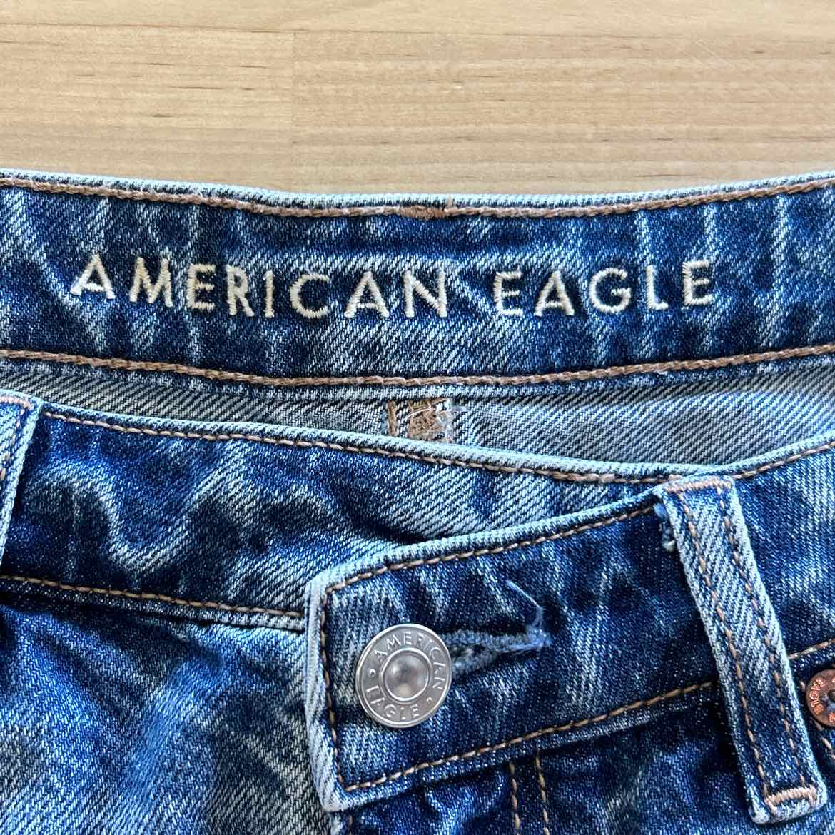 American Eagle Size 8 Blue Denim Shorts