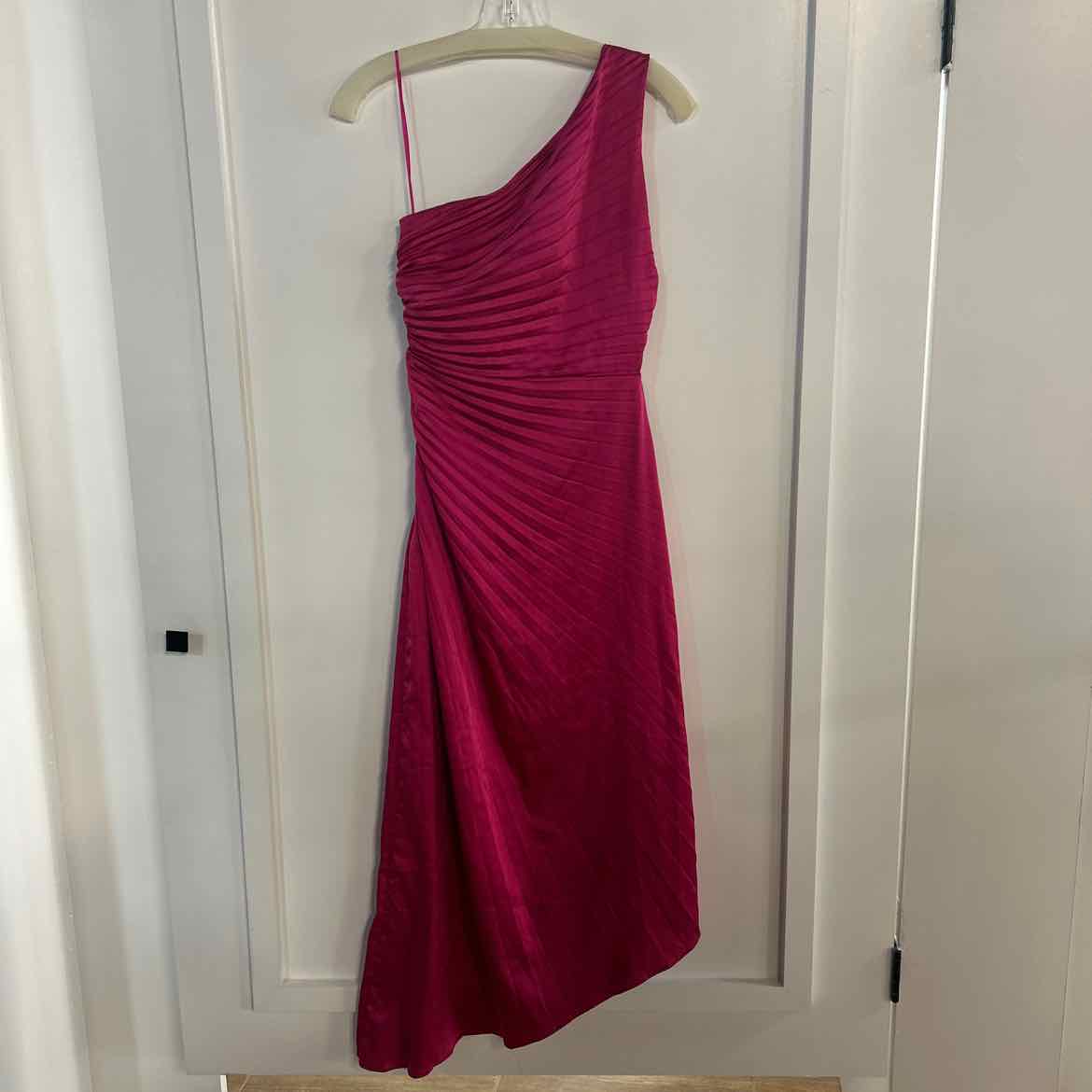 Badgley Mischka Size 0 Pink Preloved Dress