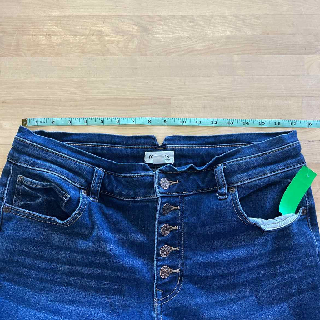Maurices Size 16 Blue Denim Preloved Jeans