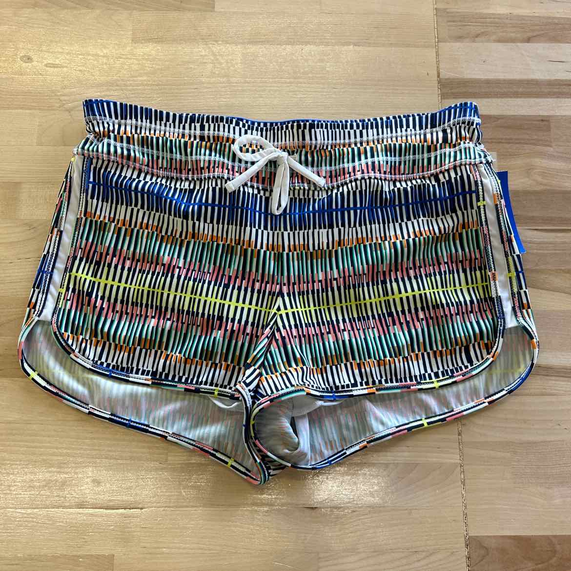 Athleta Size S Multi Color Athletic Shorts