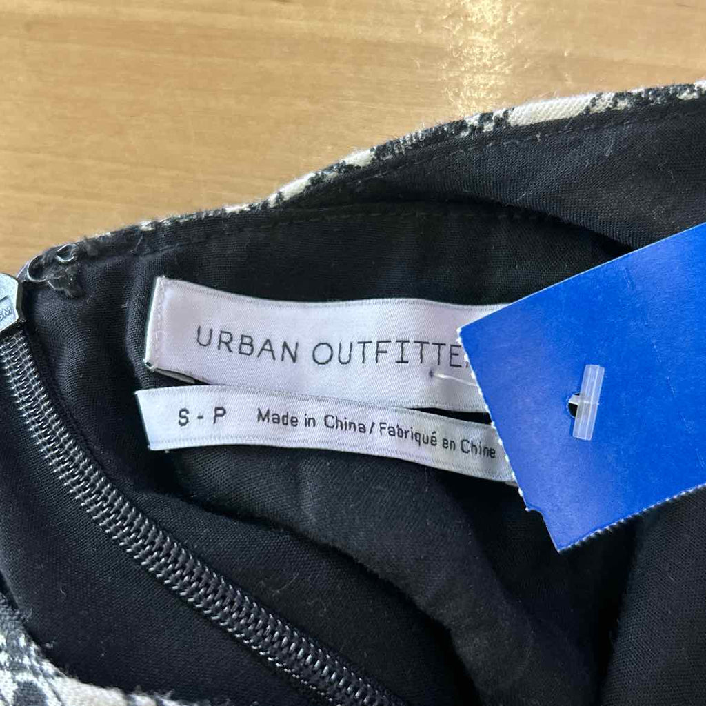 Urban Outfitters Size S Black/White Preloved Dress