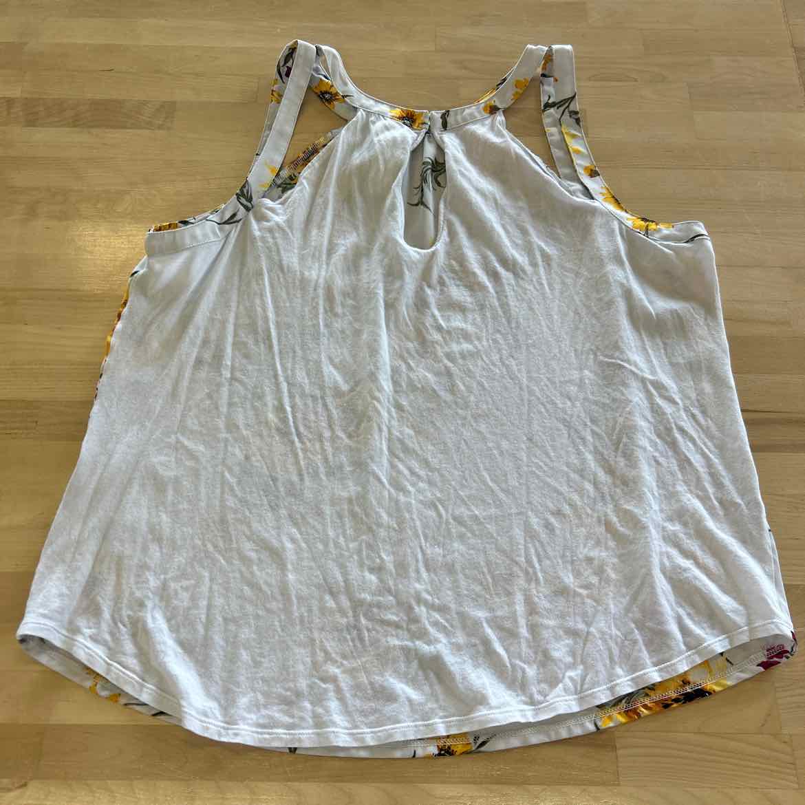 Express Size XL White Tank