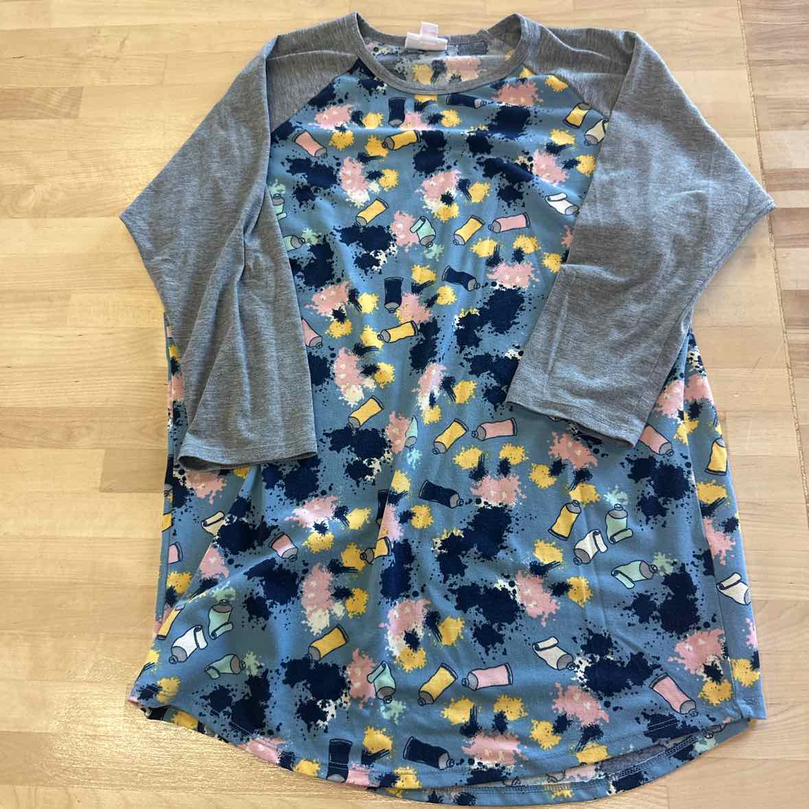 LulaRoe Size M Blue T-shirt