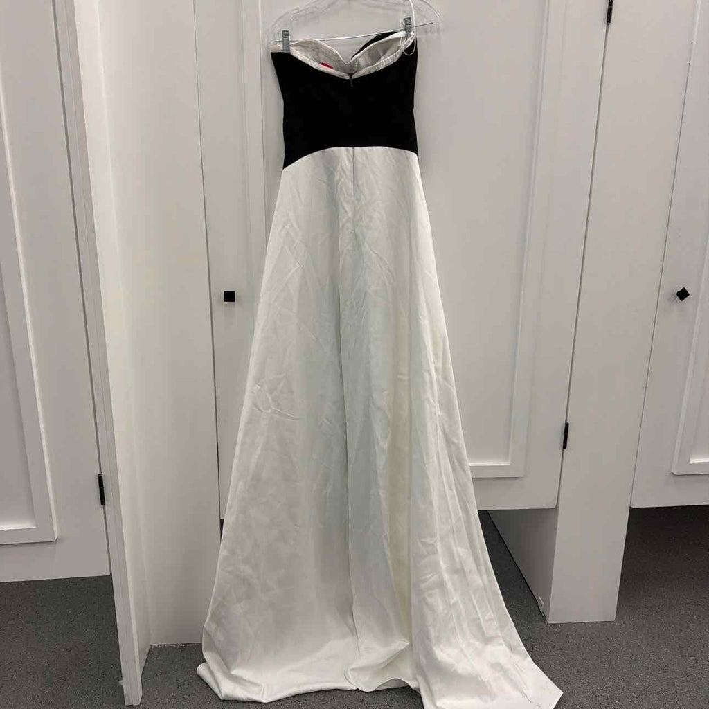 Fashion Nova Size M Black/White New Dress