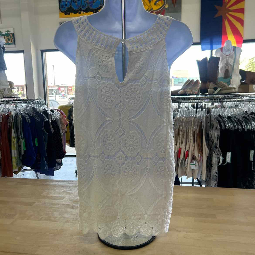 Adiva Size M White Preloved Sleeveless