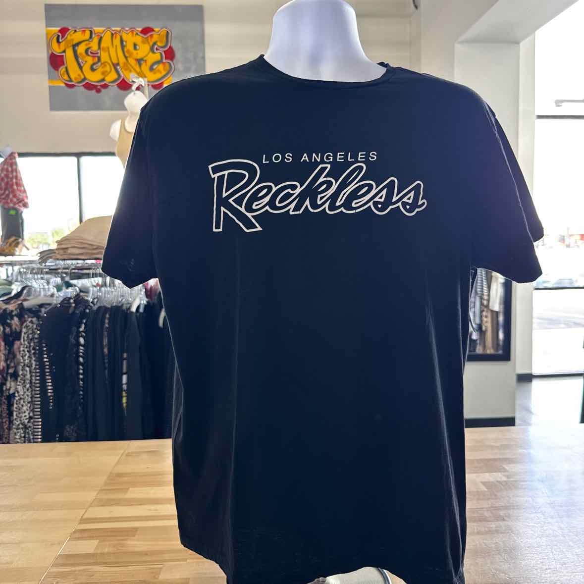 Men's Size L Black MENS T-shirt