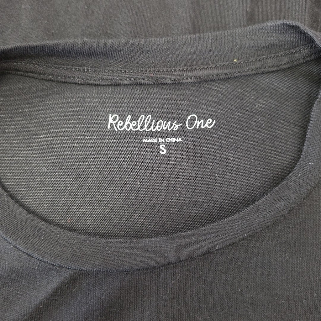 Rebellious One Size S Cheetah Varsity Graphic T-Shirt