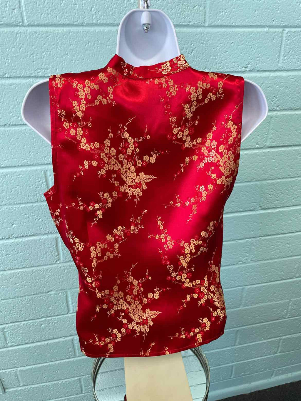 Carole Little Size 4 Red & Gold Satin Blouse