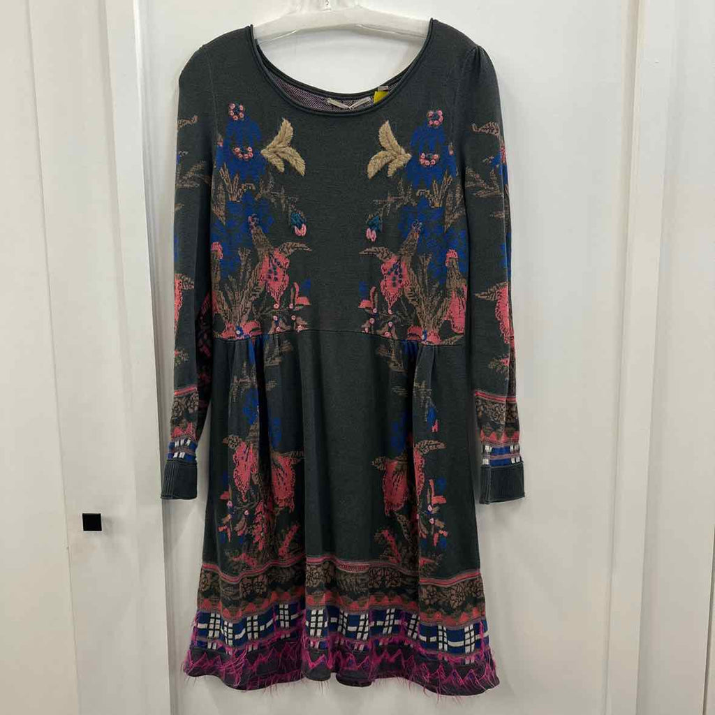 Knitted & Knotted Size L Gray Dress
