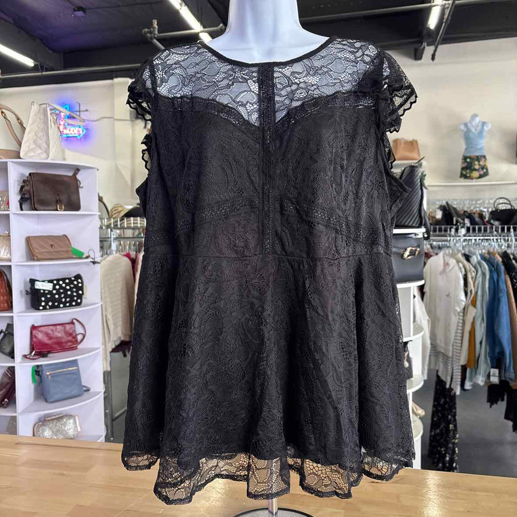 Torrid Size 0 Black Lace Preloved Sleeveless