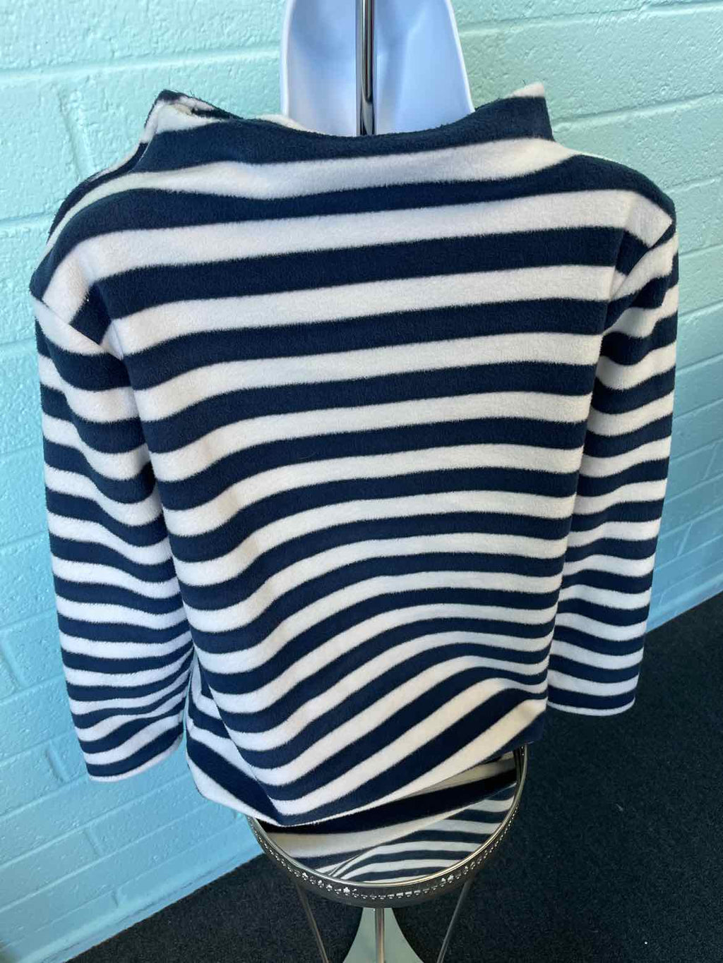 Talbots Size LP Blue & White Fleece Shirt