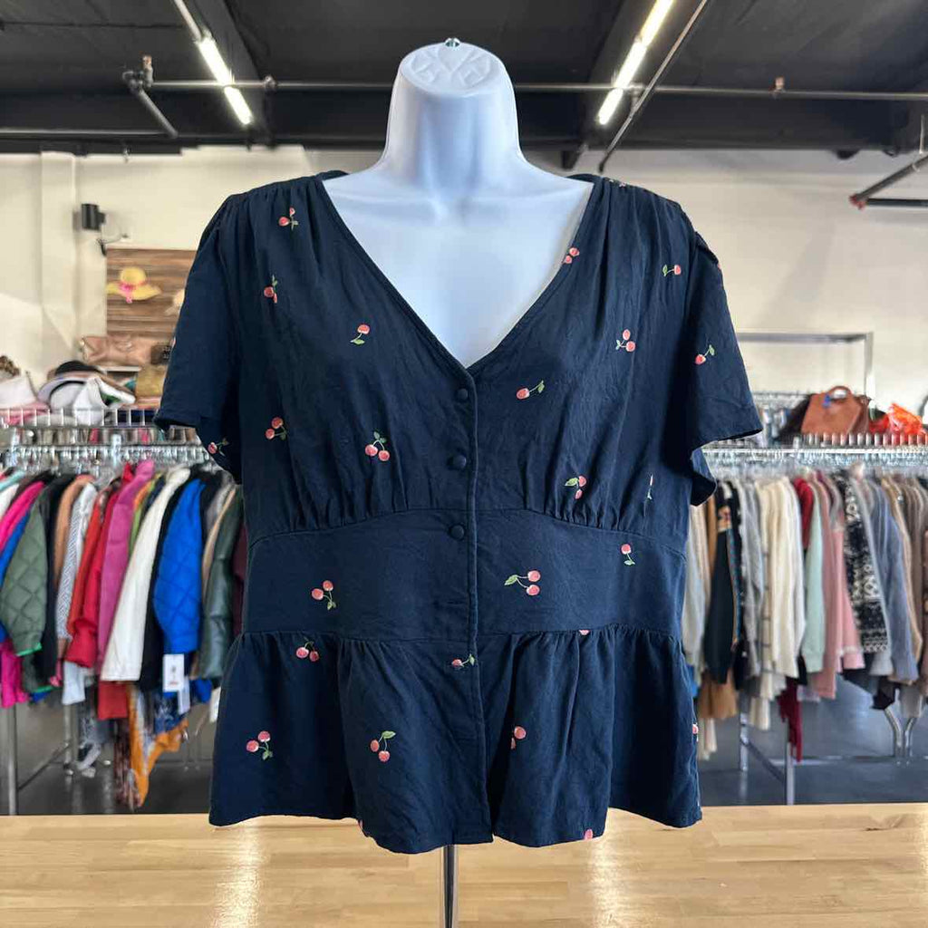 Old Navy Size L Navy Blouse