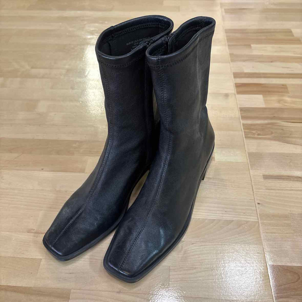 & Other Stories Size 6 Black Leather Preloved Boots