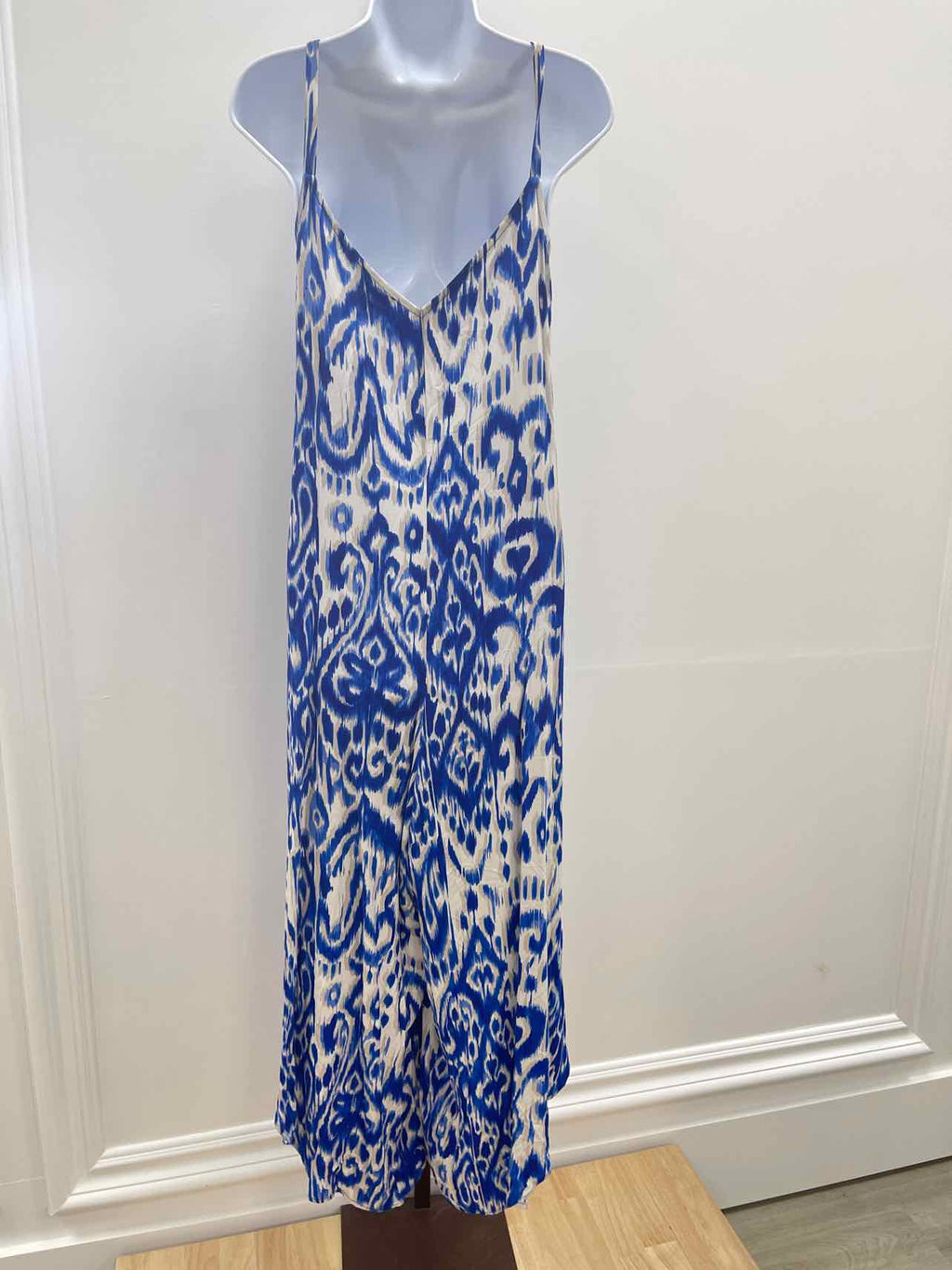 Vince Camuto Size XL V-Neck Tie-Strap Cascade-Leg Jumpsuit - Royal Azure